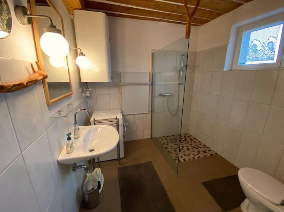 Ferienhaus Mit Garten In Thermennaehe Strebersdorf Exterior foto